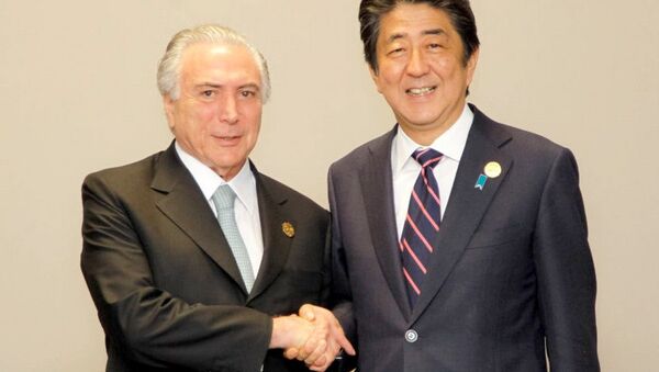 Michel Temer durante encontro bilateral com o primeiro-ministro do Japão,  Shinzo Abe, na cúpula do G20 - Sputnik Brasil