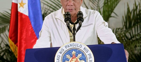 Presidente das Filipinas Rodrigo Duterte discursando antes de partir para a cúpula da ASEAN em Laos, 5 de setembro de 2016 - Sputnik Brasil