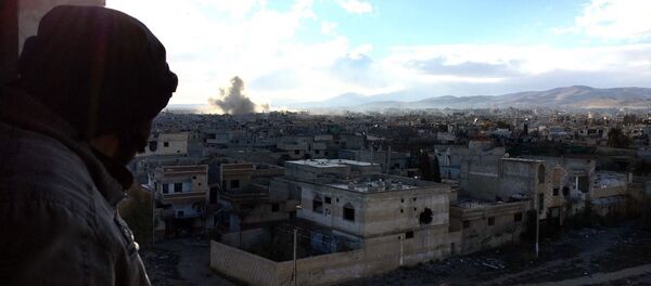 Syrian army fights in Syria's Daraya - Sputnik Brasil