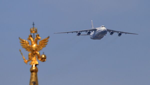 Avião de transporte An-124-100 Ruslan na Parada da Vitória em Moscou, Rússia, 9 de maio de 2016 - Sputnik Brasil