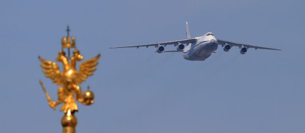 Avião de transporte An-124-100 Ruslan na Parada da Vitória em Moscou, Rússia, 9 de maio de 2016 - Sputnik Brasil