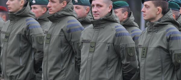 Militares lituanos na Ucrânia, 23 de novembro de 2015 - Sputnik Brasil