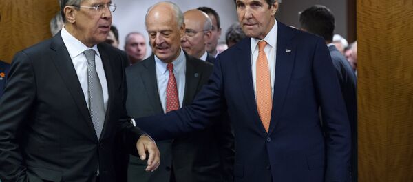 Encontro de Kerry e Lavrov com o enviado da ONU para a Síria, Staffan de Mistura, em Genebra - Sputnik Brasil