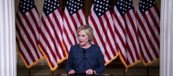 Hillary Clinton durante coletiva de imprensa, 9 de setembro de 2016 - Sputnik Brasil