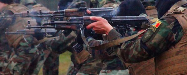 Forças especiais da Moldávia durante exercícios militares - Sputnik Brasil