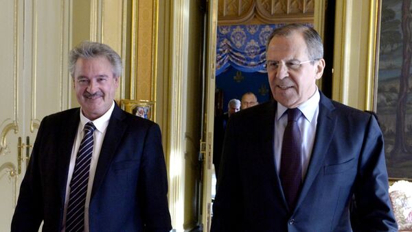 Russian Foreign Minister Sergei Lavrov, right, and his Luxemburg's counterpart Jean Asselborn during a meeting in Moscow. File photo - Sputnik Brasil