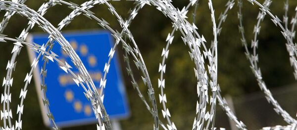 A cerca na fronteira entre Hungria e Eslovênia - Sputnik Brasil