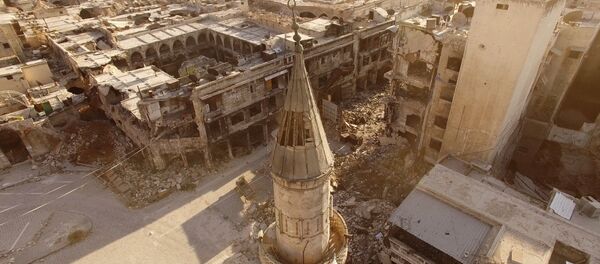 Bairros leste da cidade de Aleppo, Síria, 2016 (foto de arquivo) Bairros leste da cidade de Aleppo, Síria, 2016 (foto de arquivo) - Sputnik Brasil
