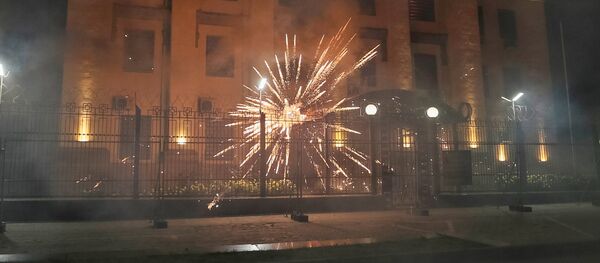 Ataque contra embaixada russa em Kiev, 17 de setembro de 2016 Ataque contra embaixada russa em Kiev, 17 de setembro de 2016 - Sputnik Brasil