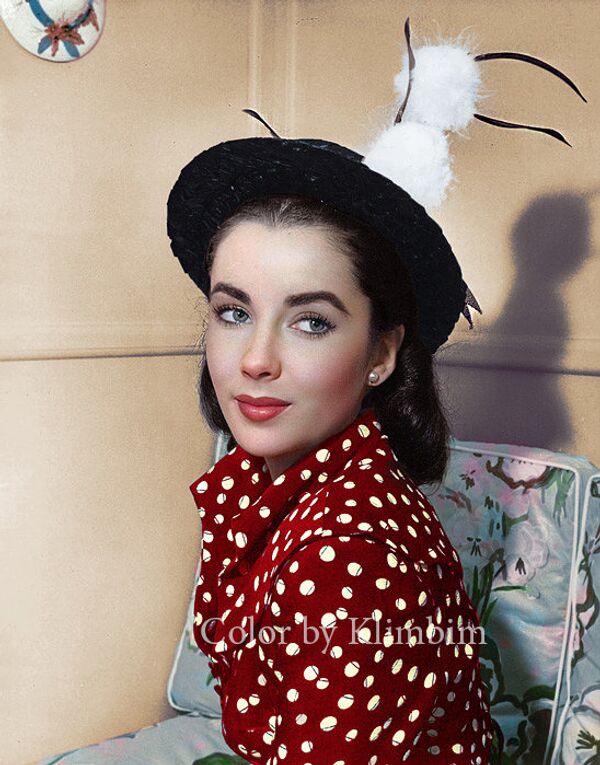 Elizabeth Taylor - Sputnik Brasil