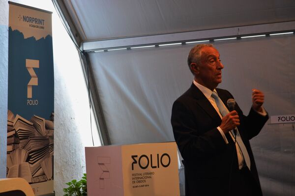 Presidente português discursa no âmbito da participação do Festival Literário de Óbidos (FOLIO) - Sputnik Brasil