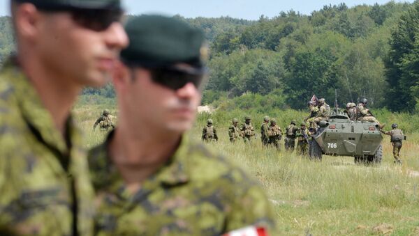 Instrutores militares canadenses observam exercícios militares ucranianos - Sputnik Brasil