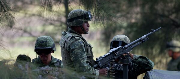 Soldados do exército mexicano - Sputnik Brasil