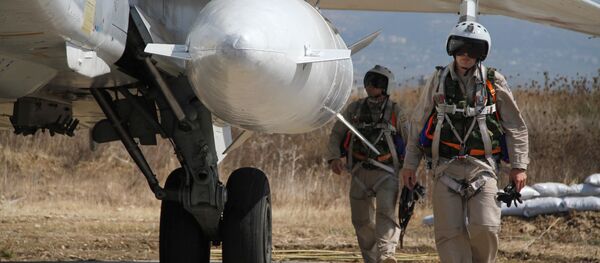 Grupo aéreo militar russo na base aérea de Hmeymim na Síria (foto de arquivo) - Sputnik Brasil