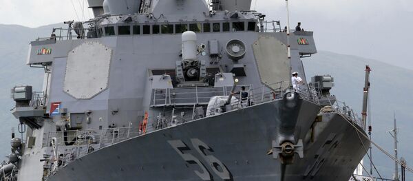 O destróier USS John S. McCain (DDG 56) da Marinha dos EUA - Sputnik Brasil