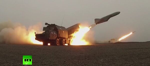 Execícios da Frota do Norte no Ártico - Sputnik Brasil