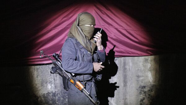 Militante do PKK (Partido dos Trabalhadores do Curdistão) em Sirnak, Turquia - Sputnik Brasil
