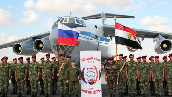 Exercícios militares antiterroristas conjuntos da Rússia e Egito, Defensores da Amizade 2016 - Sputnik Brasil