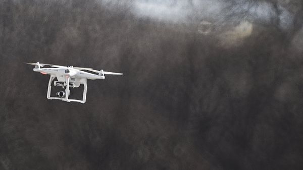 Drone em Moscou (foto de arquivo) - Sputnik Brasil