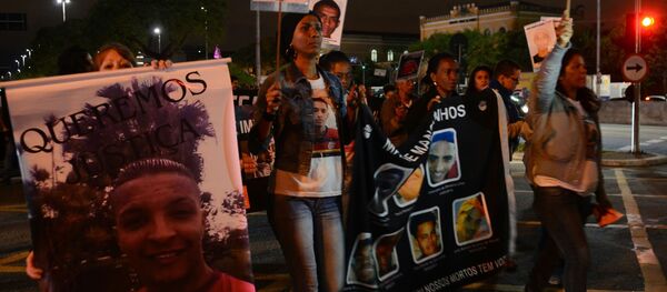 Em São Paulo, ato lembra os 24 anos do massacre de 111 presos no Carandiru - Sputnik Brasil