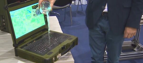 Rússia apresenta inovações militares mais recentes - Sputnik Brasil