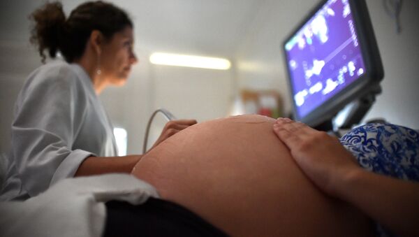 Sífilis ameaça mulheres grávidas - Sputnik Brasil