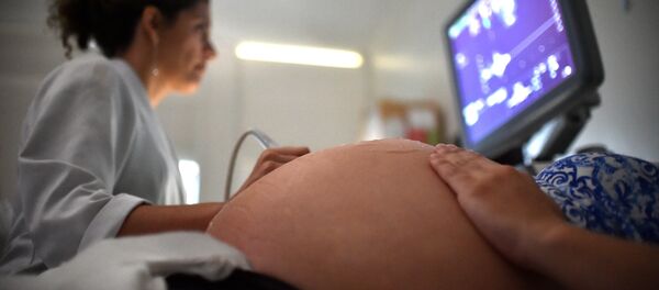 Sífilis ameaça mulheres grávidas - Sputnik Brasil