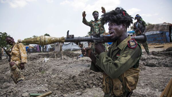 Soldados do Exército de Libertação do Povo do Sudão (SPLA) nos arredores da cidade de Malakal, Sudão do Sul, 16 de outubro de 2016 - Sputnik Brasil