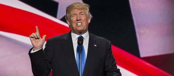 Candidato republicano à presidência Donald Trump Candidato republicano à presidência Donald Trump - Sputnik Brasil