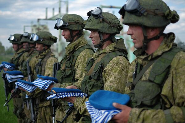 Forças especiais Spetsnaz do Distrito Militar Central em uma base de treinamento na região de Samara - Sputnik Brasil