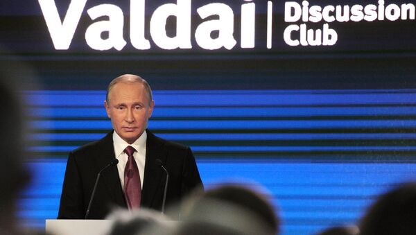 Vladimir Putin durante seu discurso no Clube Valdai de Discussões Internacionais em Sochi, 27 de outubro de 2016 - Sputnik Brasil