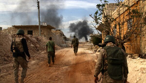 Tropas governamentais sírias avançam em Khan-Tuman, bairro leste de Aleppo, Síria, 25 de outubro de 2016 - Sputnik Brasil