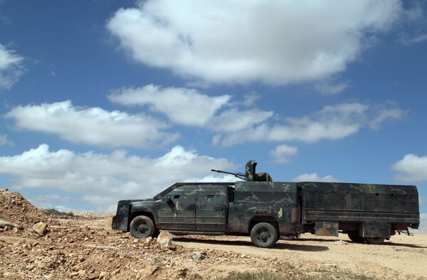 Tropas sírias a caminho de Homs a Raqqa - Sputnik Brasil