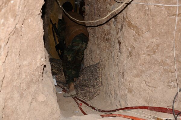 Daesh escava túneis para fugir de Mossul - Sputnik Brasil