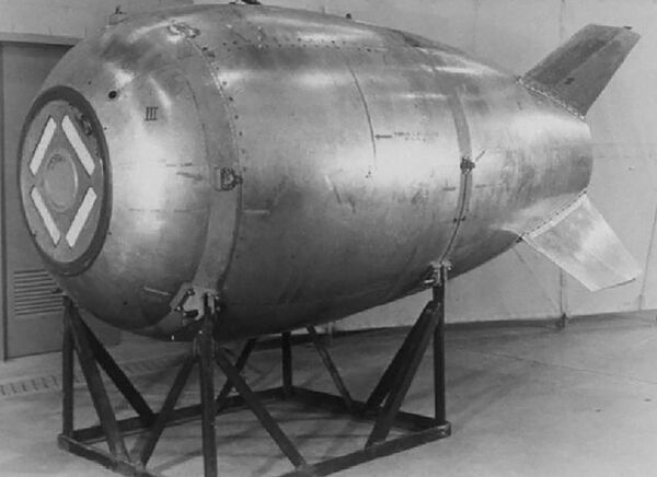 Bomba nuclear Mark 4, perdida pelos EUA em 1950 - Sputnik Brasil