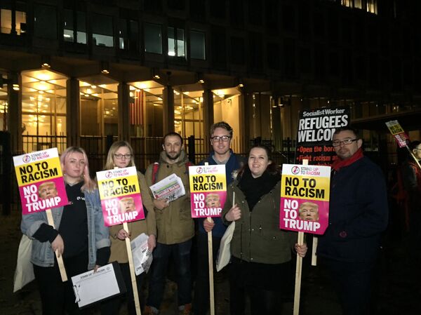 Protestos anti-Trump e antirracismo em Londres  - Sputnik Brasil