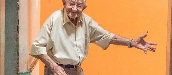 Campanha Natal Solidário para o asilo Dona Helena, em São Carlos - Sputnik Brasil