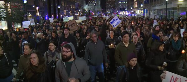 Protestos contra Trump nos EUA - Sputnik Brasil