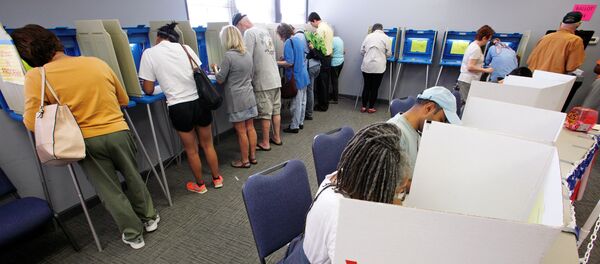Processo de votação em Norte Carolina, EUA, 20 de outubro de 2016 - Sputnik Brasil