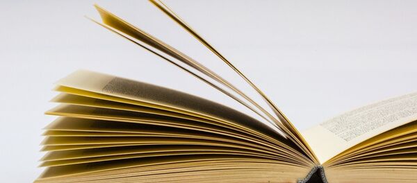 Livro aberto - Sputnik Brasil