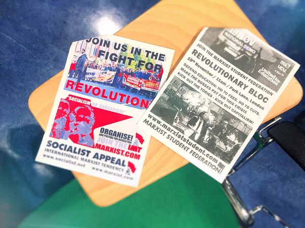 Panfletos da Sociedade Marxista da Escola de Economia e Ciência Política de Londres  - Sputnik Brasil