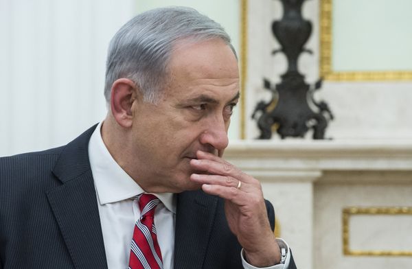 Netanyahu desiste de pedido de imunidade e é indicado por corrupção em Israel Netanyahu desiste de pedido de imunidade e é indicado por corrupção em Israel - Sputnik Brasil