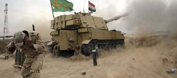 As forças governamentais do Iraque liberaram um terço da zona leste de Mossul, informou a 15 de novembro o general de brigada Saad Maan - Sputnik Brasil