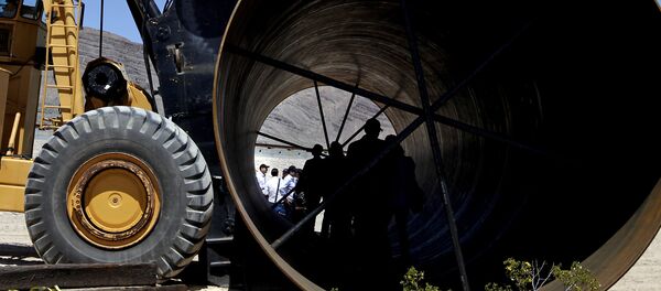 Uma parte do tubo para comboio, a parte do projeto Hyperloop, exposto nos EUA. 11 de maio de 2016 - Sputnik Brasil