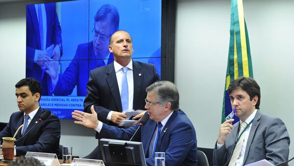 Reunião da Comissão Especial da Câmara debate as dez medidas de combate à corrupção - Sputnik Brasil