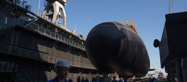 Cerimônia solene de lançamento do submarino Kolpino  à água (arquivo) - Sputnik Brasil