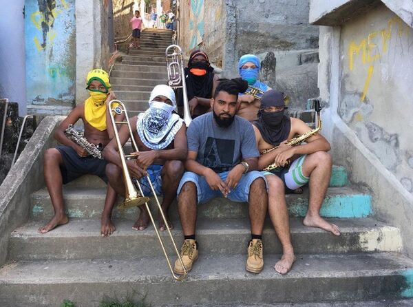 Arte da favela ocupa mais importante Museu de Arte Moderna do Brasil - Sputnik Brasil