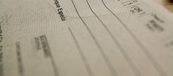 Cheque especial - Sputnik Brasil