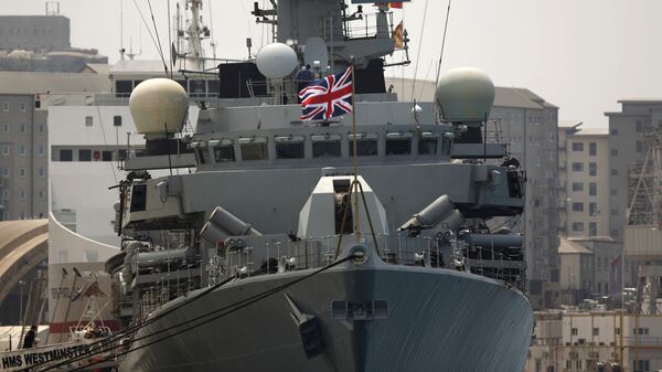 Britain's Royal Navy warship HMS Westminster sits docked in Gibraltar, Monday, Aug. 19, 2013 - Sputnik Brasil