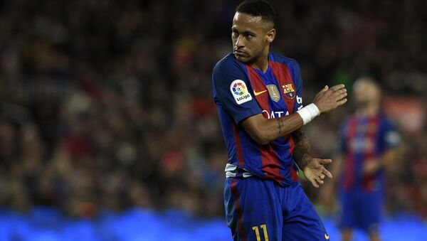 Neymar durante um jogo contra Málaga em 19 de novembro de 2016 - Sputnik Brasil